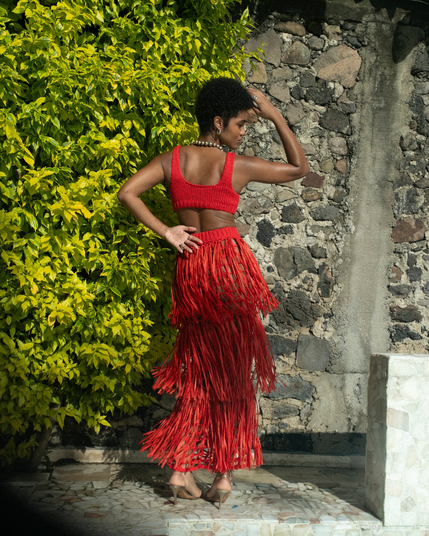 RIYA RAFFIA SKIRT / RED