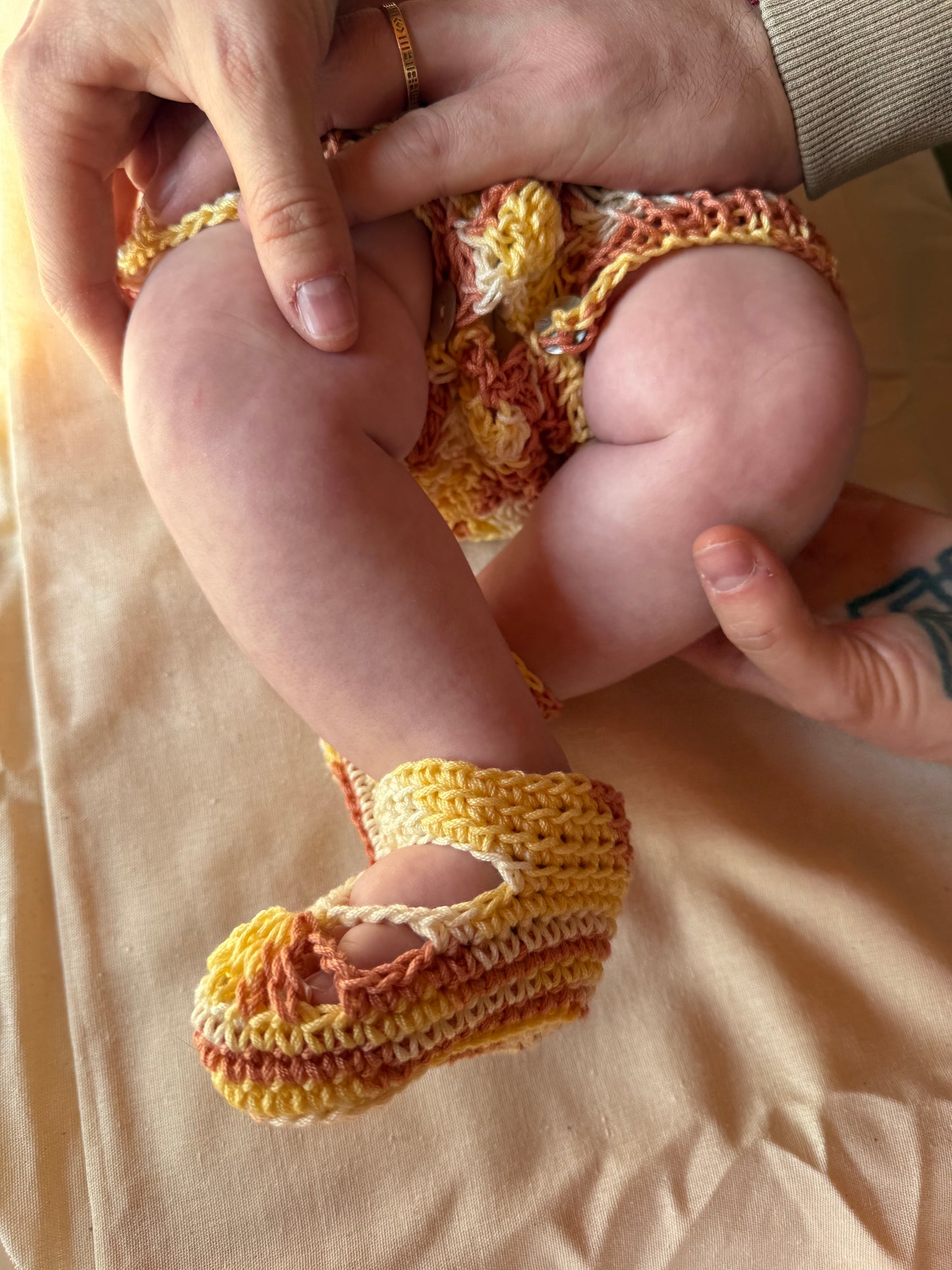 BABY BOOTIES / LEMON
