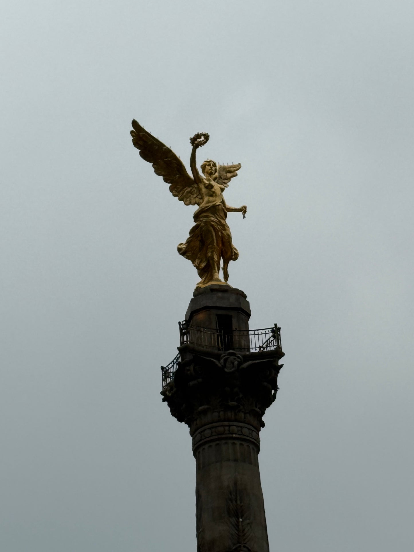 MEXICO CITY TRAVEL GUIDE