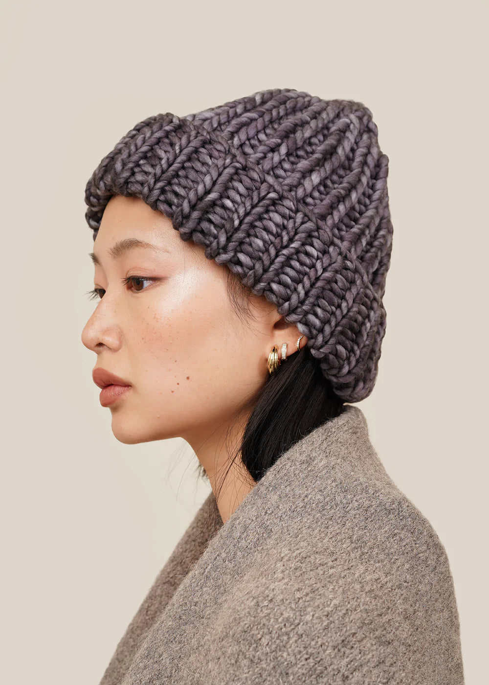 HAND KNITTED MERINO WOOL BEANIE / LAVENDER HAZE