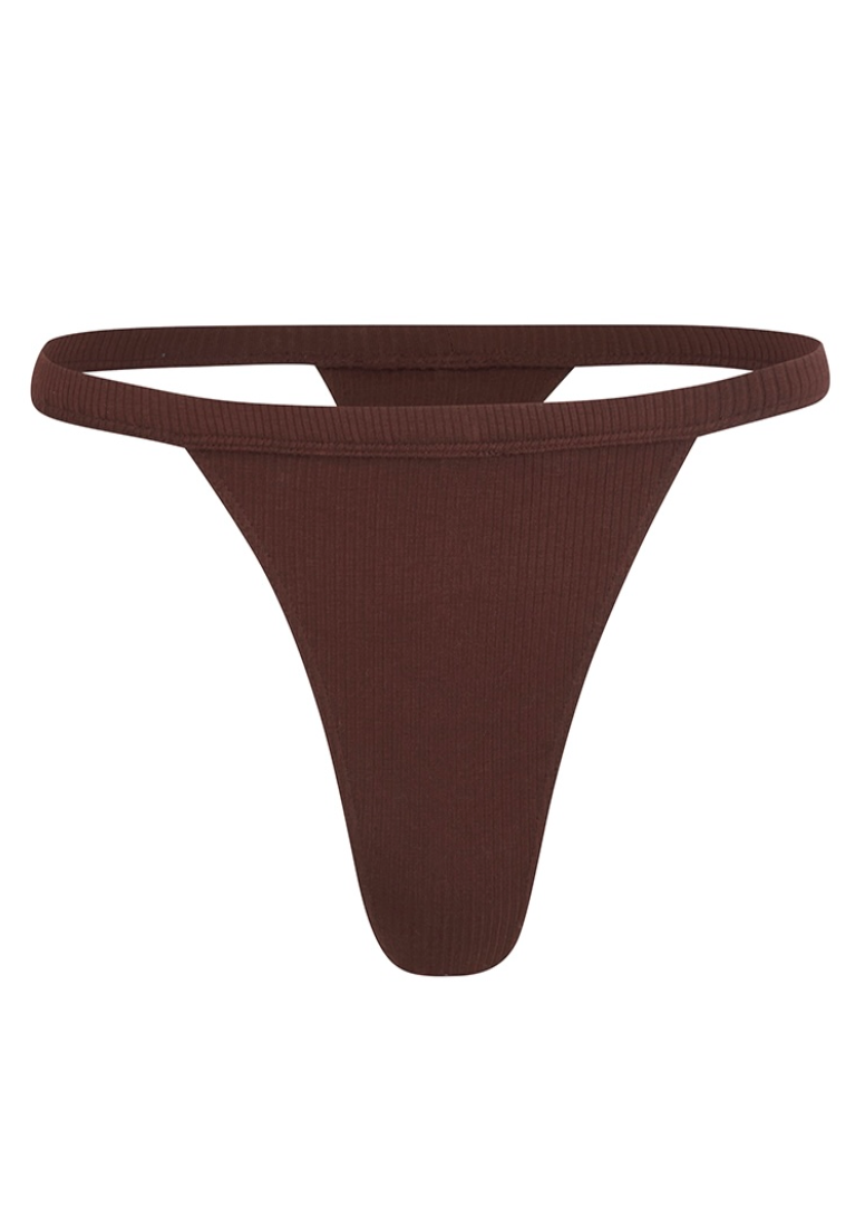 REINA THONG / CHOCOLATE