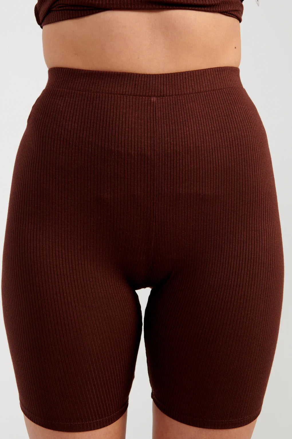 SERENA SHORT / CHOCOLATE