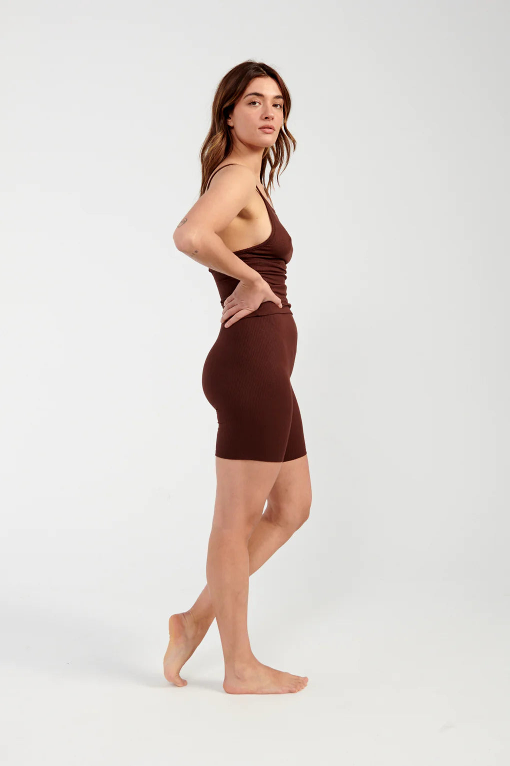 SERENA SHORT / CHOCOLATE