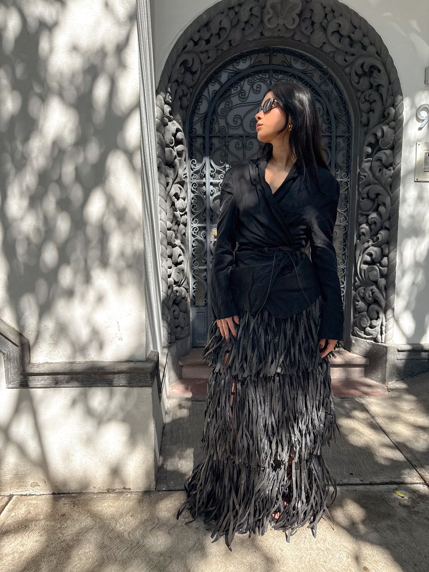 RIYA RAFFIA SKIRT / BLACK