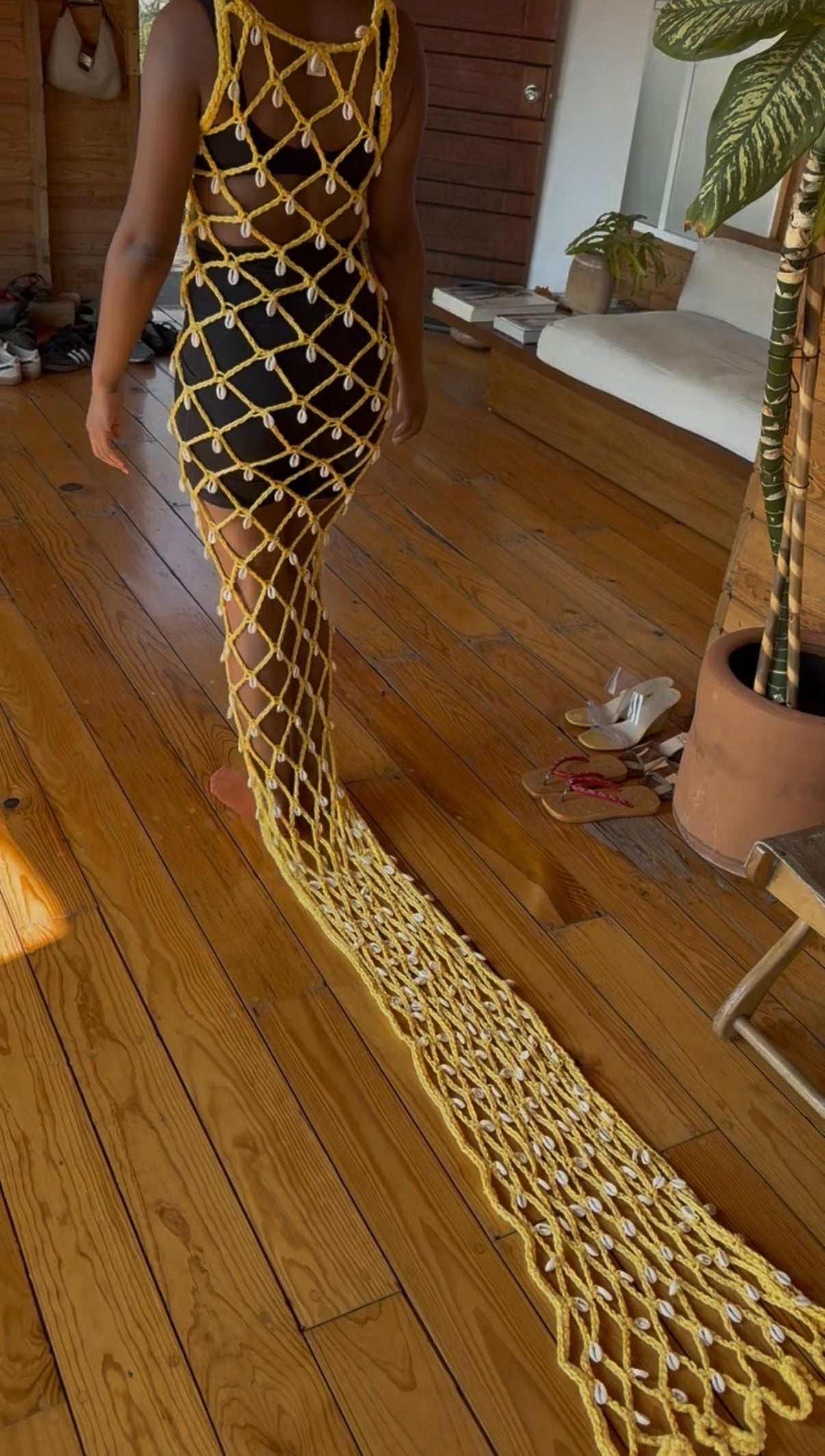 sample COWRIE DRESS WITH TRAIN