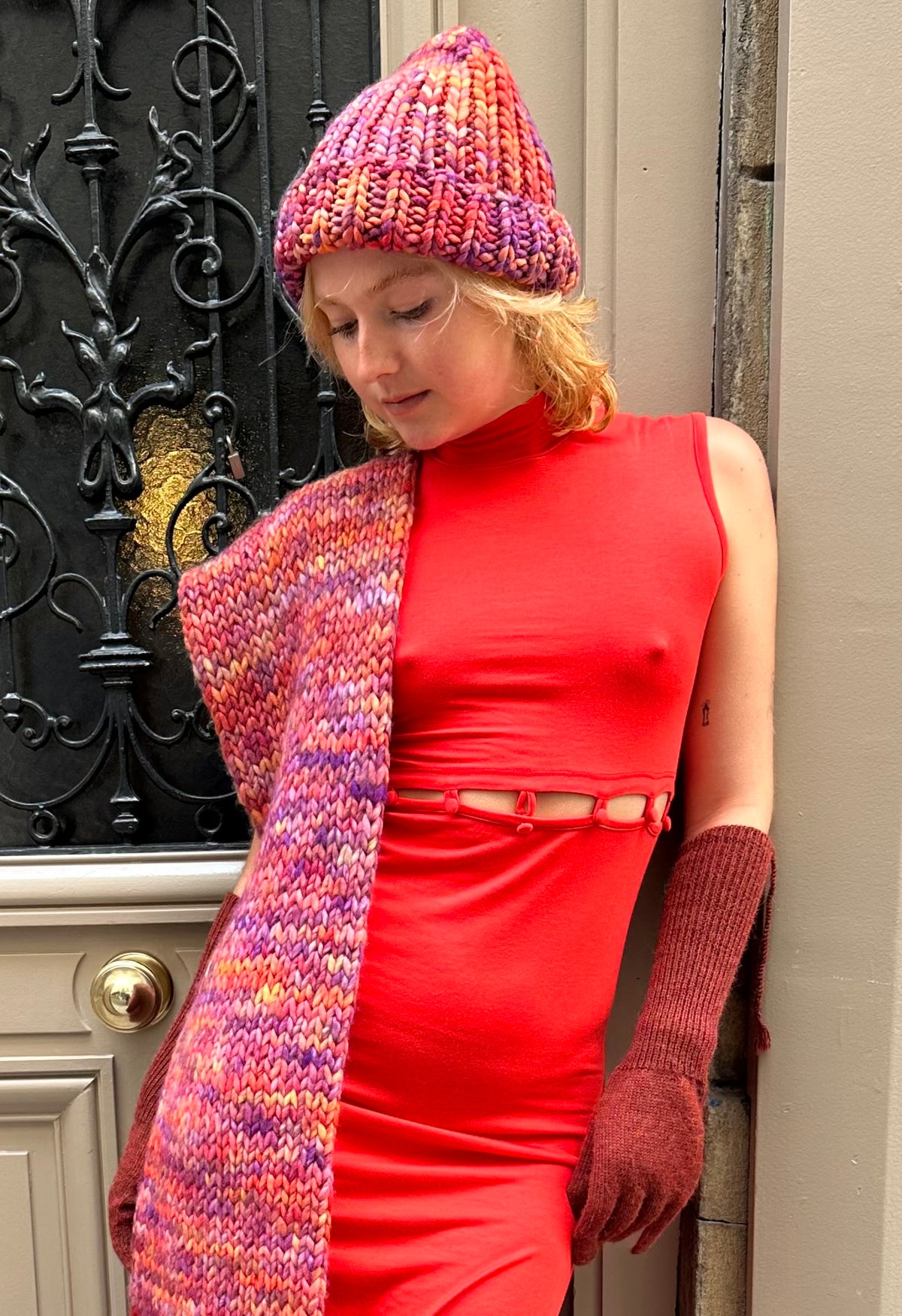 HAND KNITTED MERINO WOOL BEANIE / AUTUMN