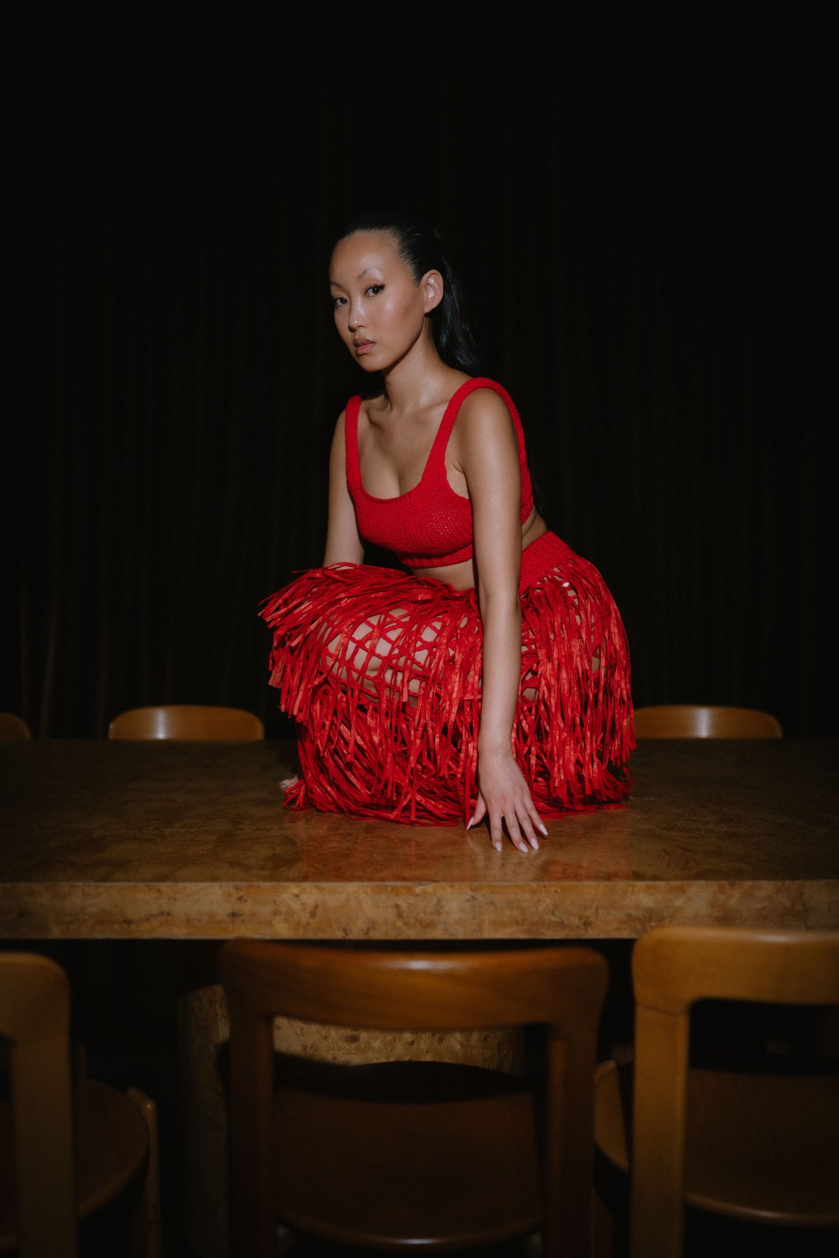 RIYA RAFFIA SKIRT / RED